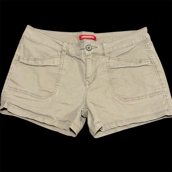 UNIONBAY Tan Cargo Shorts Summer Size 13 - Picture 1 of 12